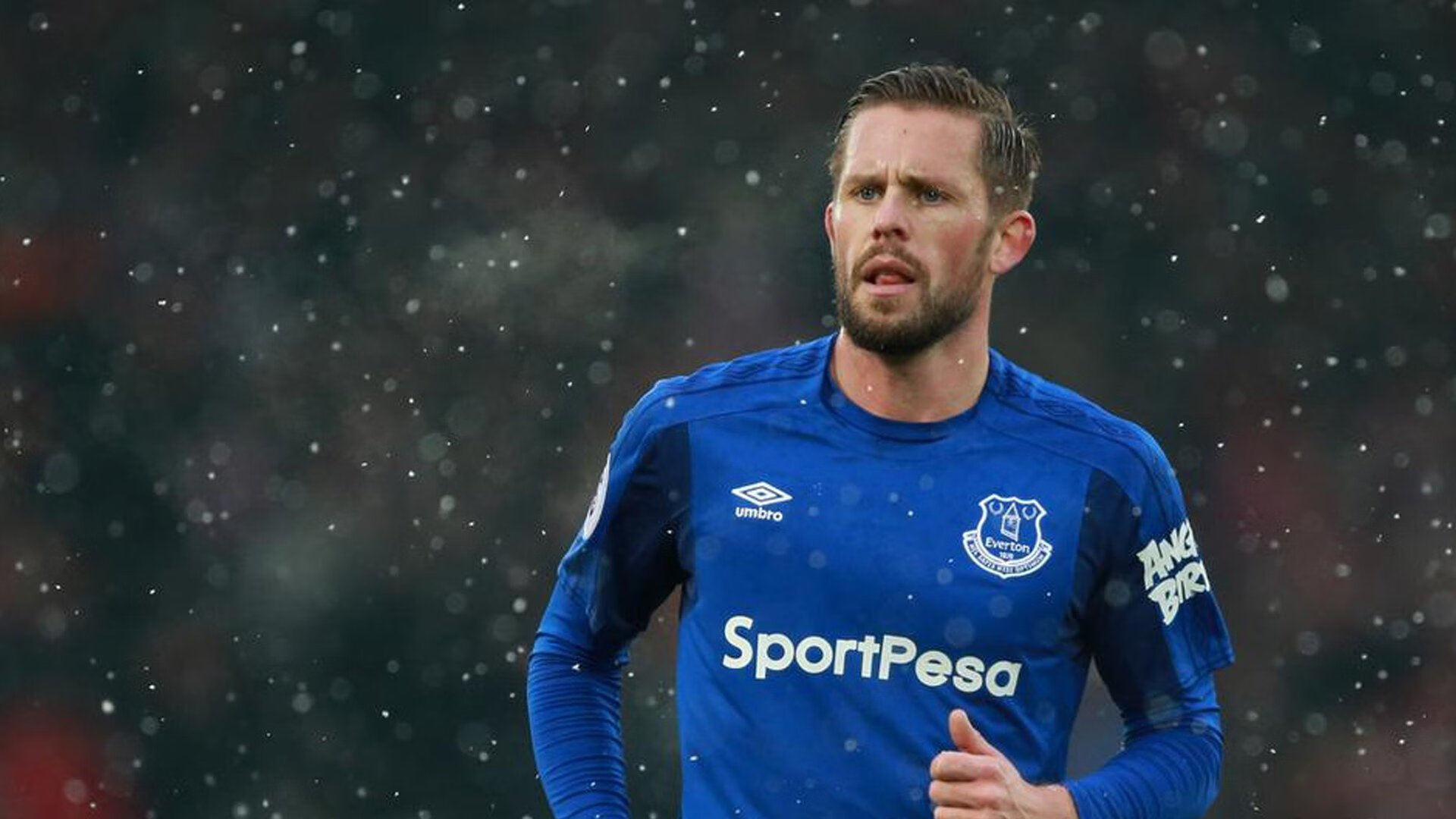 特奥·埃尔南德斯，从莱比锡到世界，一个左后卫的霸权宣言